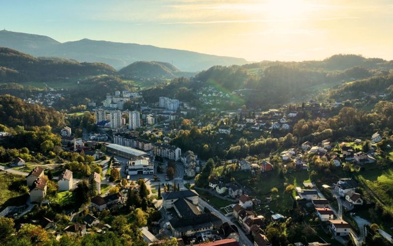 Hrastnik 1.jpg