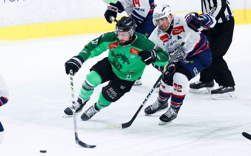 simsic hk olimpija fehervar 24 af.jpg