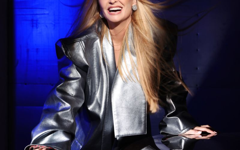 Glasba zahteva čas, predanost in ljubezen, meni Helen