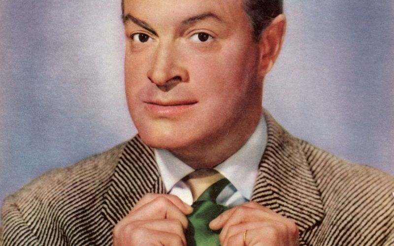 Bob Hope (1903 - 2003), ameriški vsestranski zabavljač, igralec, producent in siva eminenca ameriške