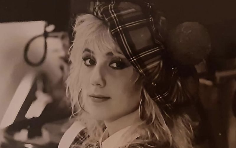 Lepa Brena leta 1988 ... Šest let po intervjuju.