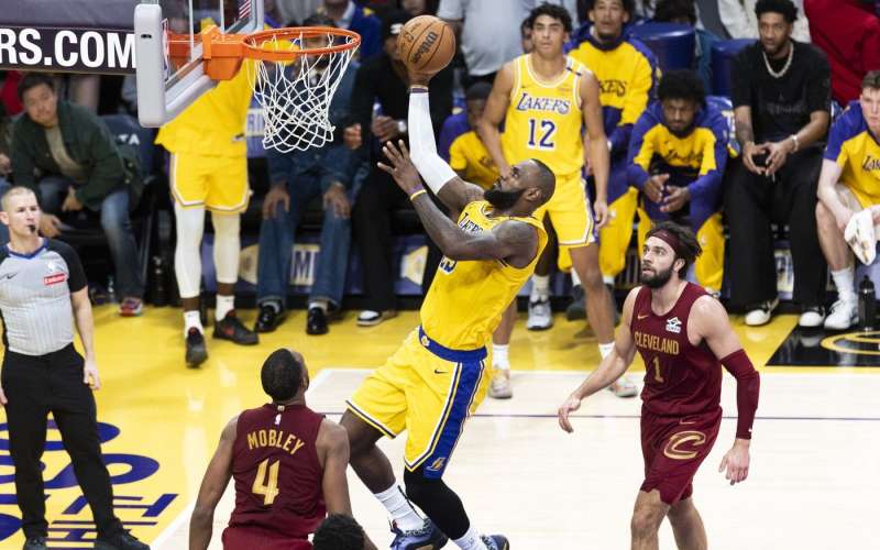 lebron james pm.jpg