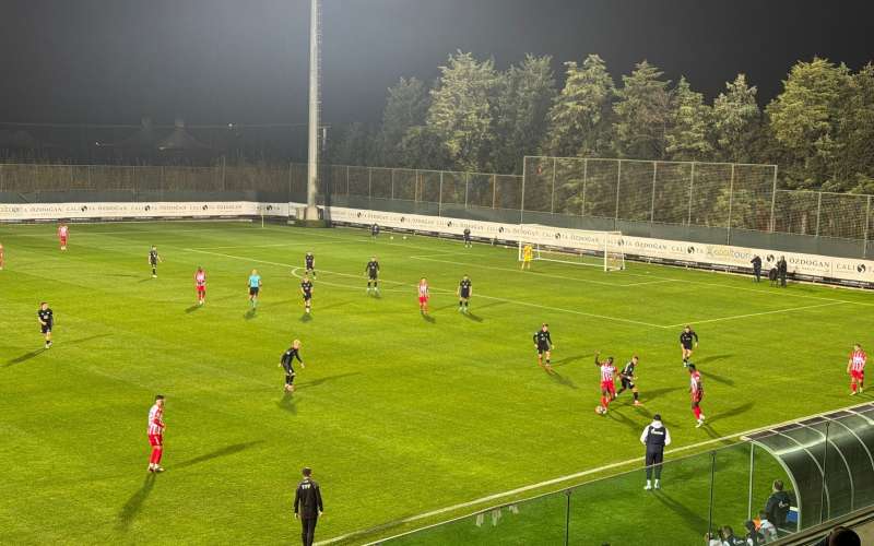 mura - crvena zvezda.jpg