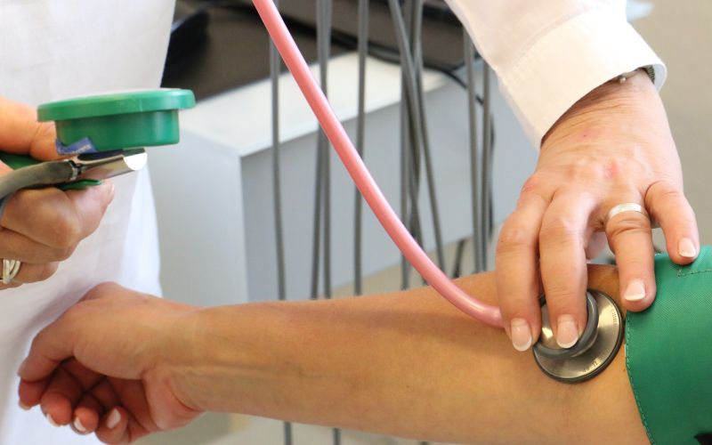 visok pritisk doctor-4303020.jpg