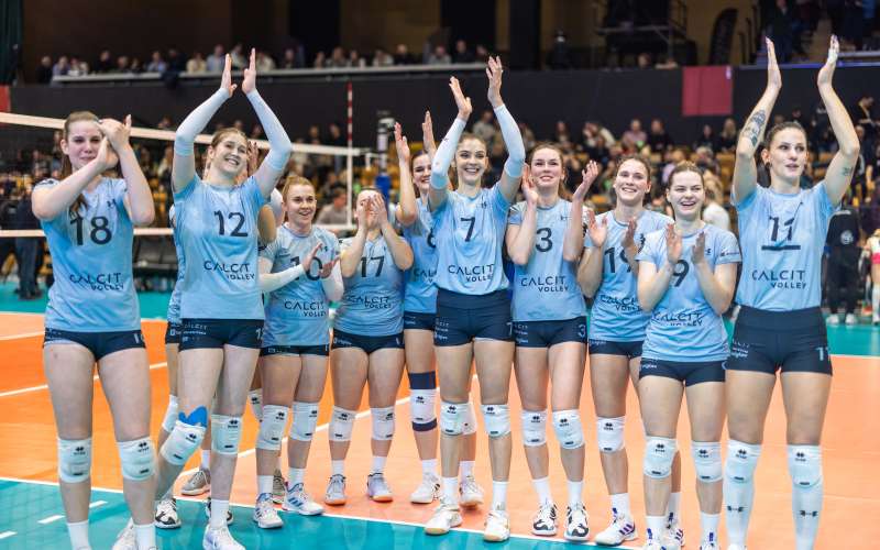calcit volley 25 af.jpg