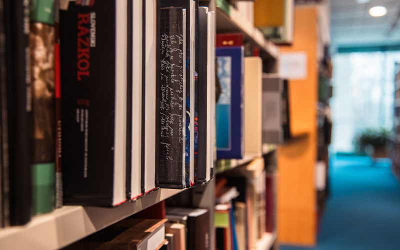 pokrajinska-knjižnica-murska-sobota, pišk, knjige, knjiga