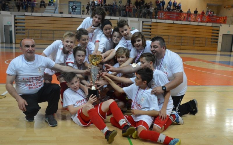 1492854371_mh_futsal_mali_nogomet_u-13_mih-ptujčani.jpg