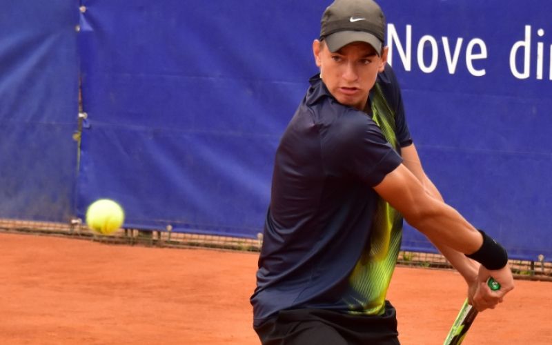 1566827081_tenis_.jpg