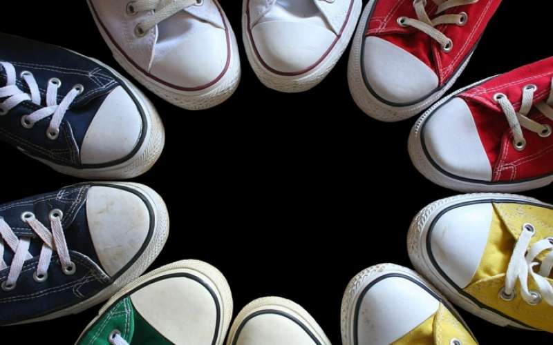 1691681020_sneakers-2770091_1280.jpg