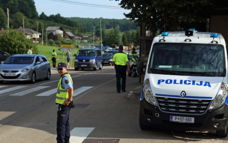 1564407836_cg_protest_leskovec_2.jpg