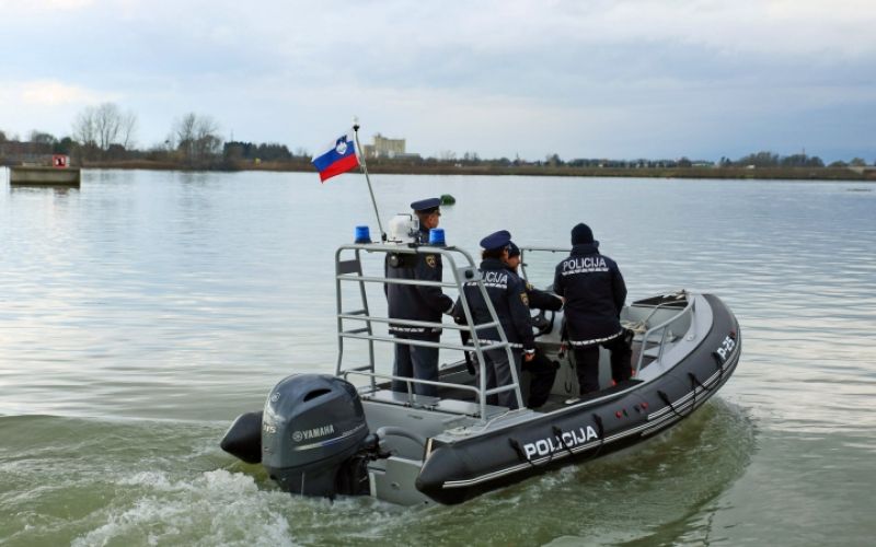 1621865520_cg_policijski_coln.jpg