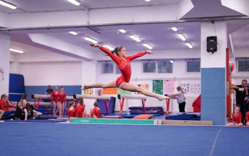 1541851086_gimnastika.jpg