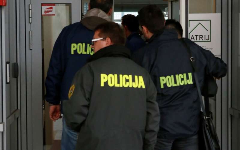 1667551803_policija_-_atrij.jpg