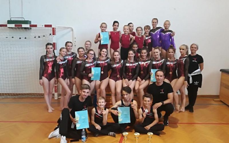 1527870528_gimnastika_gd_ptuj_v_rencah.jpg