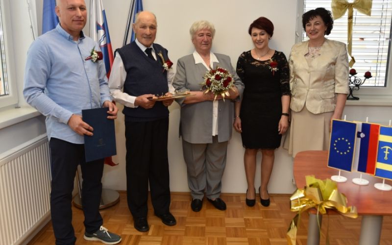 1555332822_zlata_poroka_ciglar.jpg