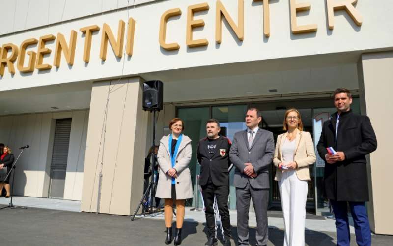 1711043394_cg_urgentni_center.jpg