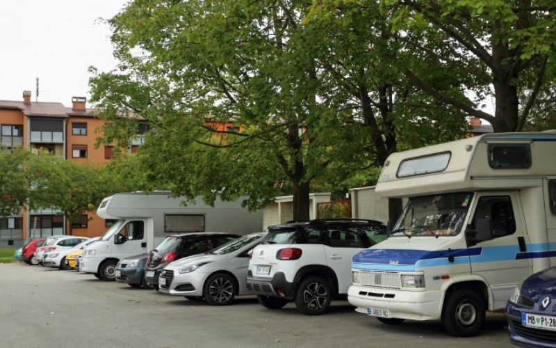 1567076747_cg_parkiranje_avtodomi_1.jpg