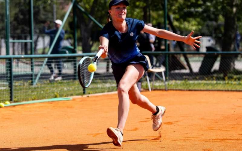 1713783984_tenis_koper_nina_potocnik.jpg