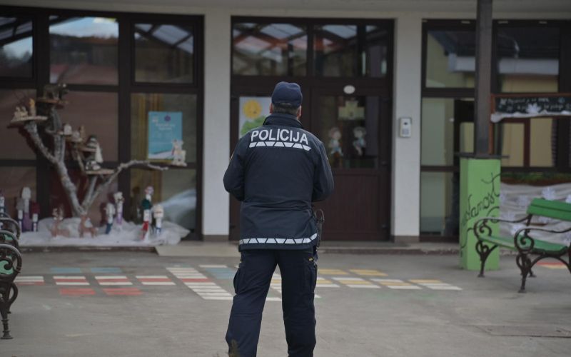 os-kuzma, groznja-z-bombo