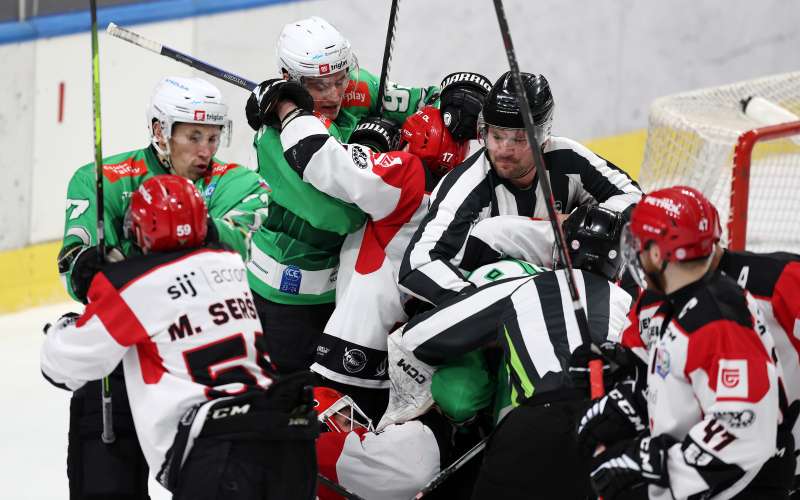 hokej olimpija jesenice 24 af.JPG
