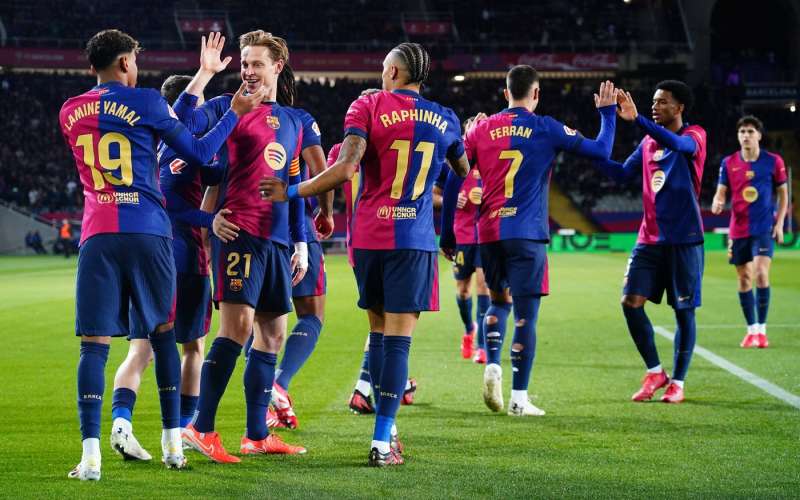 barcelona de jong.jpg