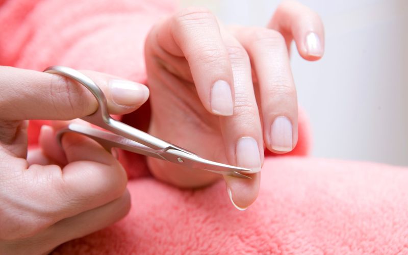 striženje nohtov