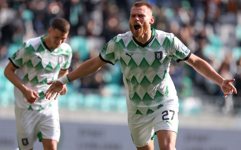 Olimpija Alex Tamm