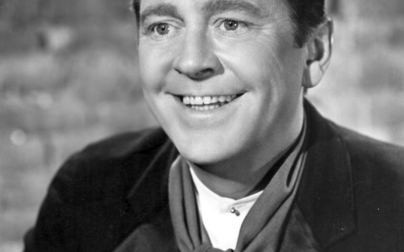 James Dunn je bil v tridesetih edne največjih zvezdnikov Hollywooda, potem pa ga je alkohol ponesel