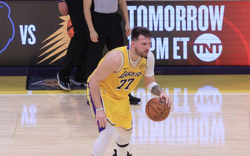 luka doncic 25 pm.jpg