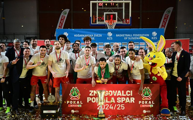 pokal spar cedevita olimpija.jpg