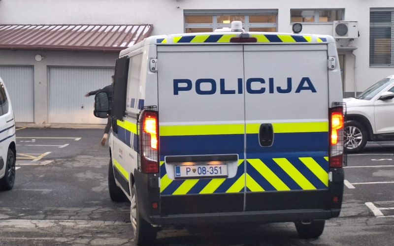 pripor, vlomilci