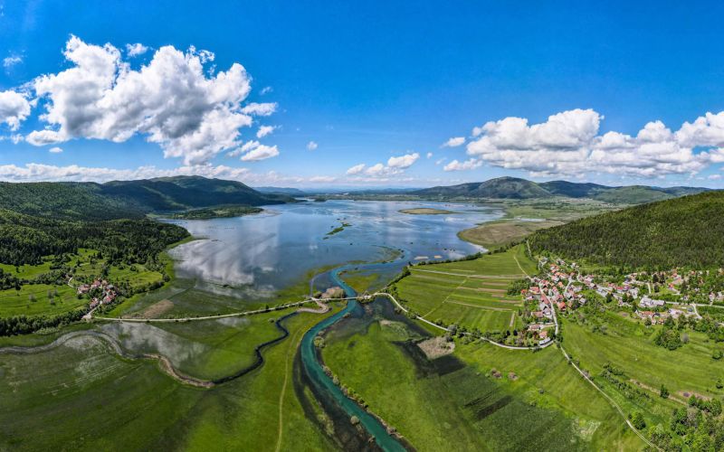 cerknisko1 shutter.jpg