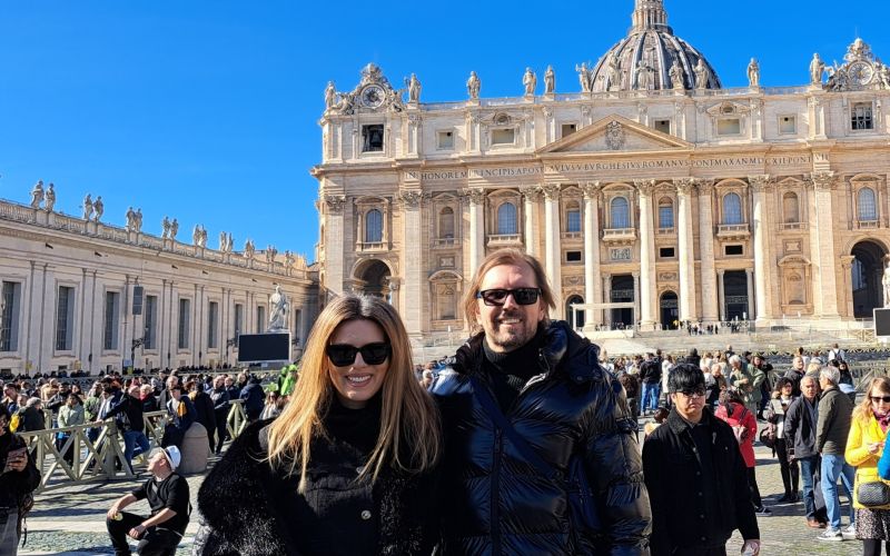 Gianni Rijavec v družbi srčne izbranke Patricije Simonič