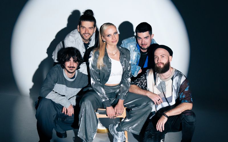 Bomb Shell - Leta 2024 so si vzeli premor, da so se lotili celotnega rebrandinga skupine.