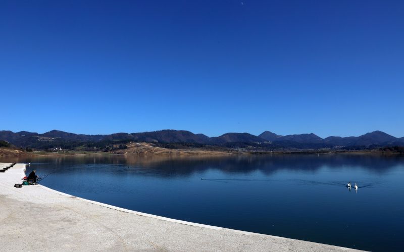 druzmirsko jezero.jpg