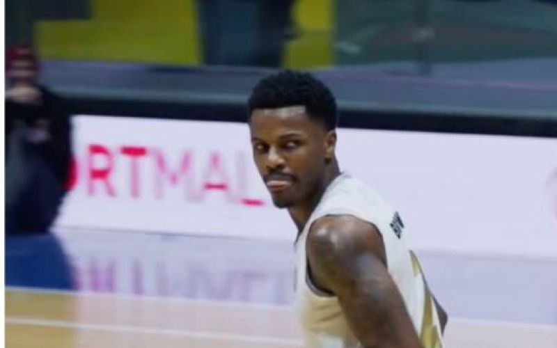 derek brown.jpg