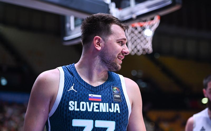 luka doncic slovenija.jpg