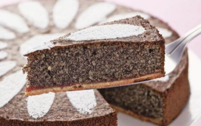 makova-torta_558x620_acf_cropped