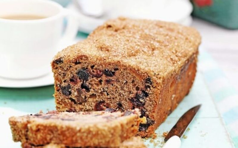 kolac-s-suhim-sadjem