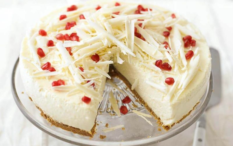 white chocolate and ricotta cheesecake