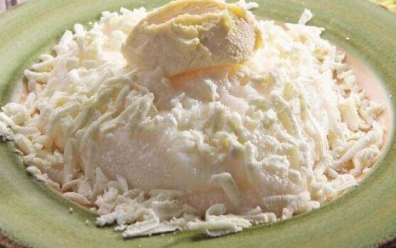 bela-polenta-s-sirom-v-slanici-in-kajmakom_558x620_acf_cropped