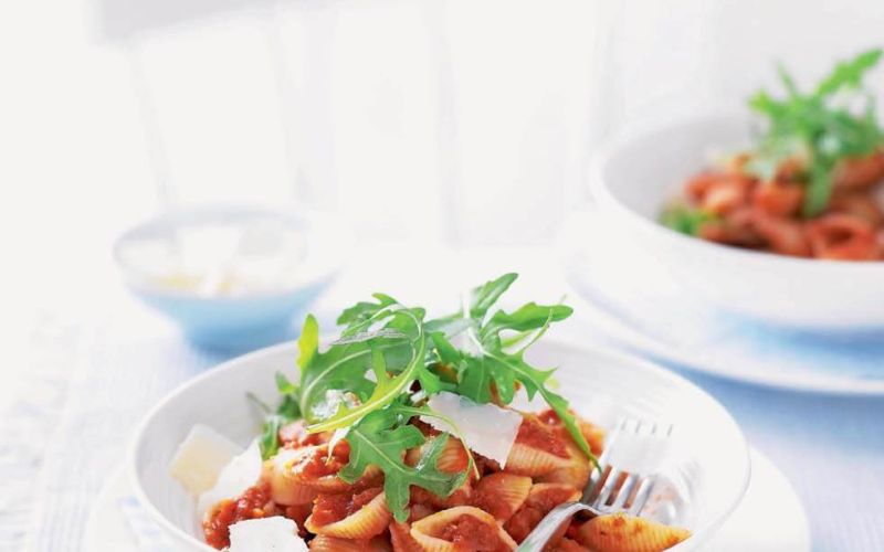 pasta with tomato and hidden veg saucehealthyeat well
