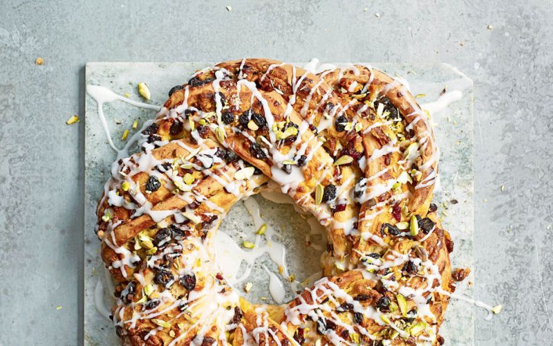 Babka s suhim sadjem