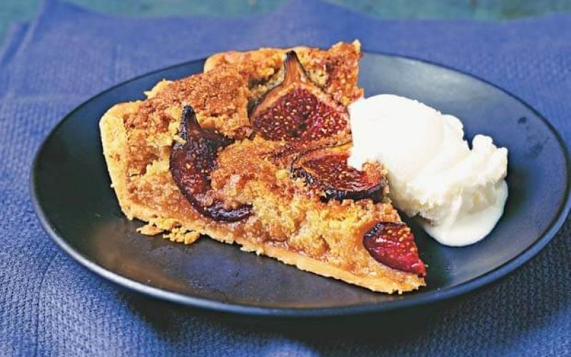 Honey roasted fig and almond tartFigspage 40 - 44