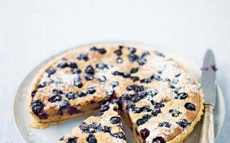 blueberry and almond tart