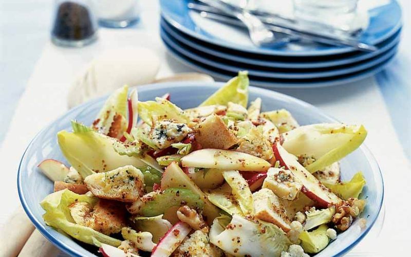 Winter Crunch Salad