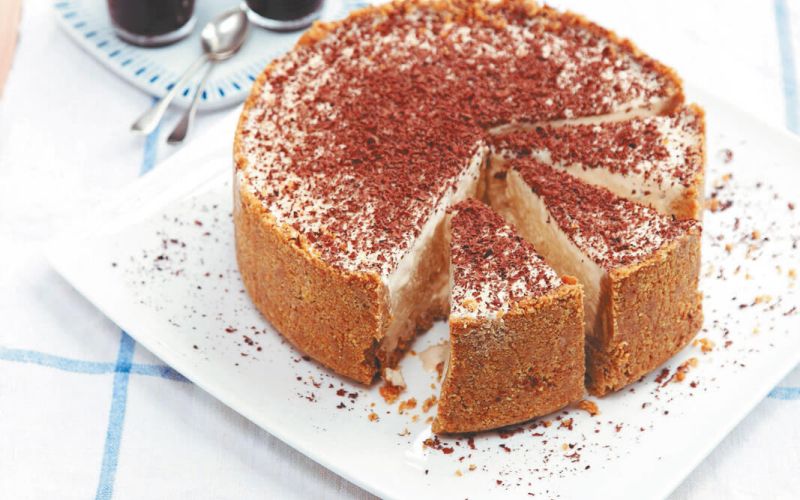 Frozen cheesecake with Baileys &amp; chocolate
