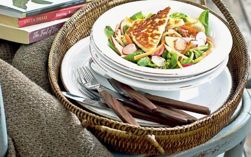 warm halloumi with radish apple and pecan salad