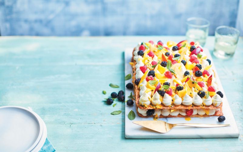 Sadna tisočlistna torta z maskarponejem