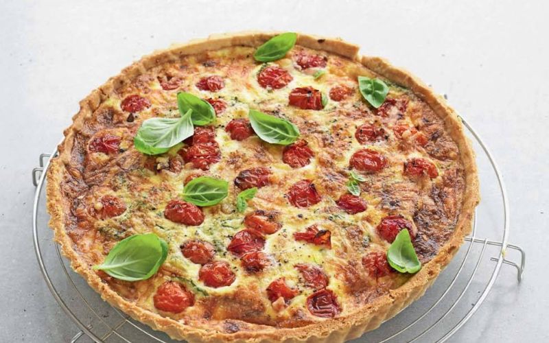 pita s pecenimi paradizniki in parmezanom